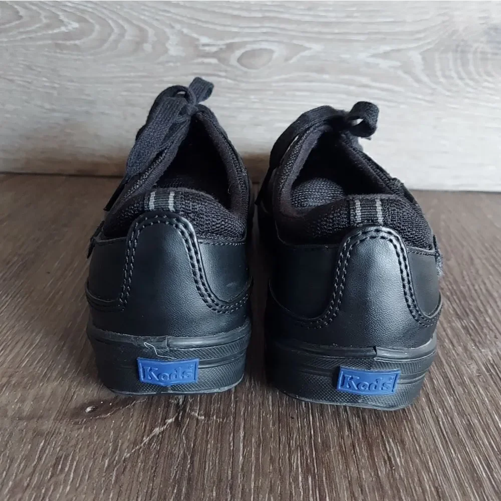 Keds Women's Leather Lace Up Black Sneaker Shoe Size 6